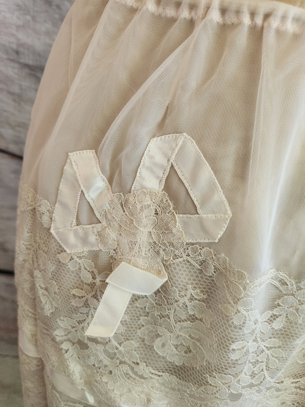 Vintage Lace Tiered Half Slip - Picture 3 of 8